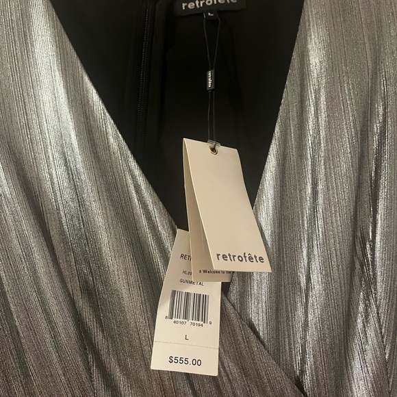 NEW NWT RETROFETE JUMPSUIT NWT METALLIC COLOR SIZE L - Picture 8 of 8